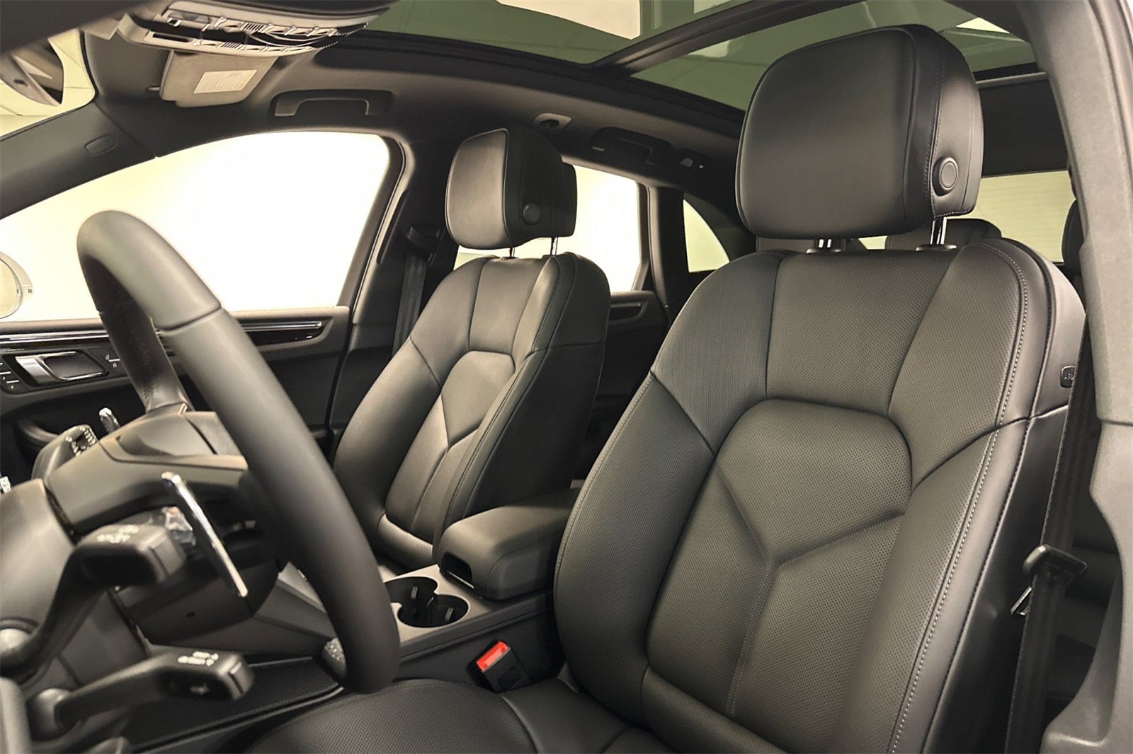 2025 Porsche Macan Macan