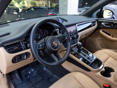 2025 Porsche Macan Macan