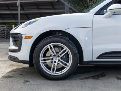 2025 Porsche Macan Macan