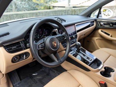 2025 Porsche Macan Macan