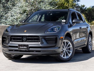2026 Porsche Macan Macan