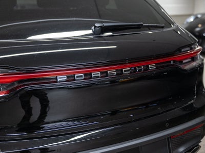 2026 Porsche Macan Base