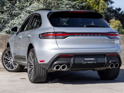 2026 Porsche Macan Macan