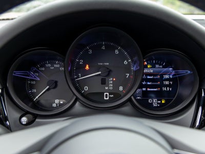 2026 Porsche Macan Macan