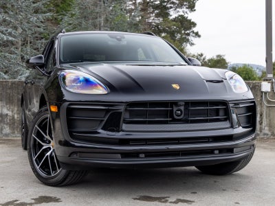 2026 Porsche Macan Macan