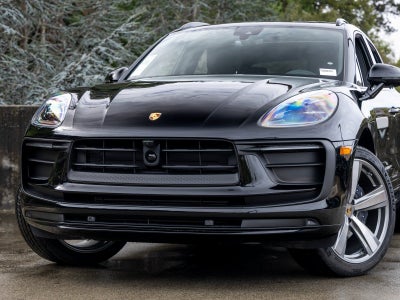 2026 Porsche Macan Macan