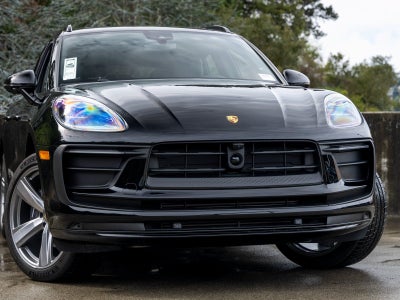 2026 Porsche Macan Macan