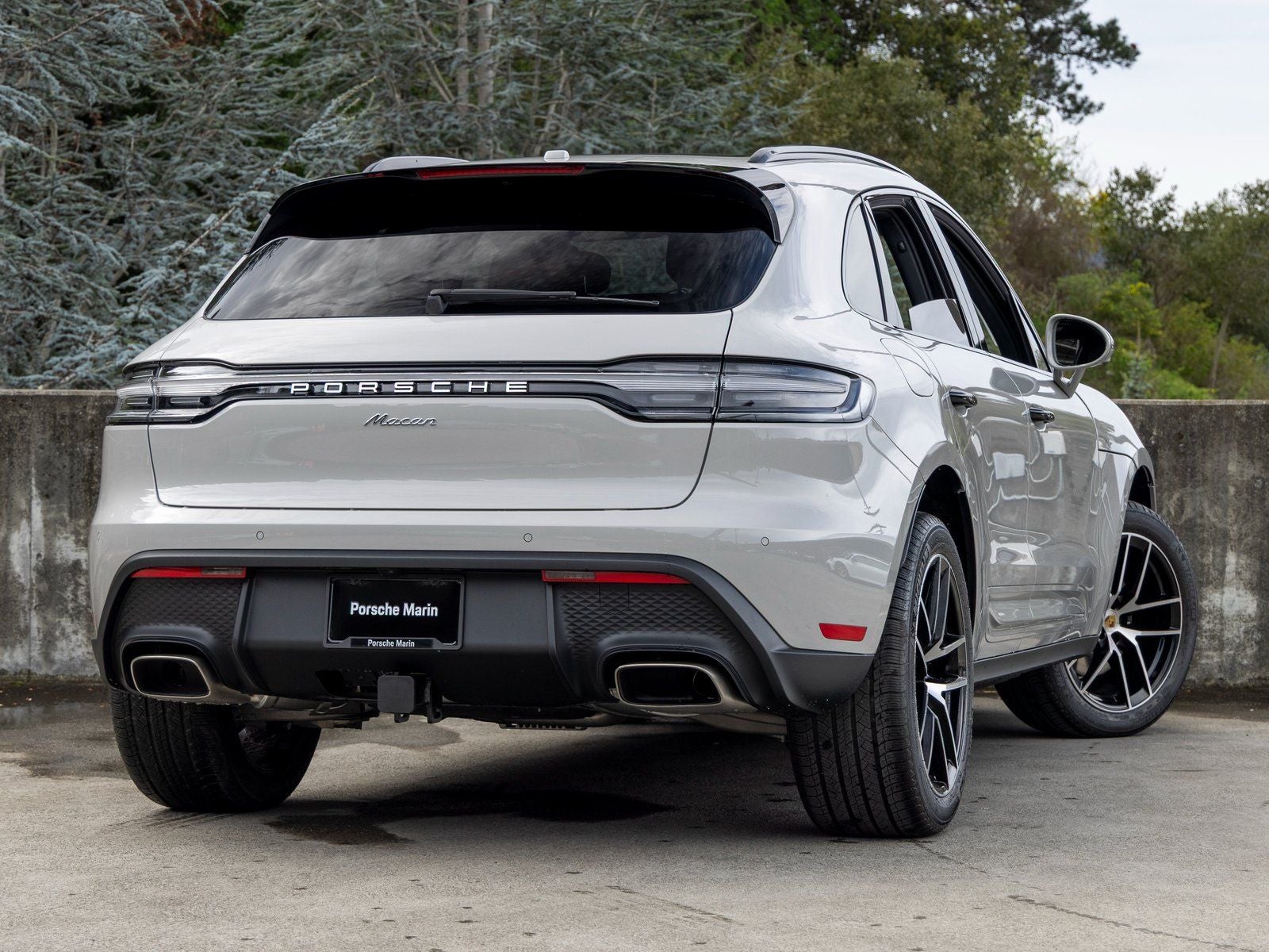 2026 Porsche Macan Macan