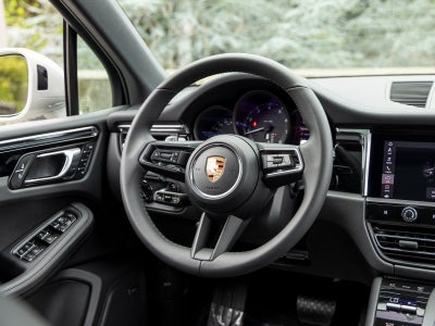 2026 Porsche Macan Macan