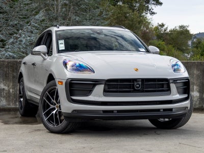 2026 Porsche Macan Macan