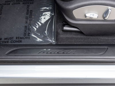 2026 Porsche Macan Macan