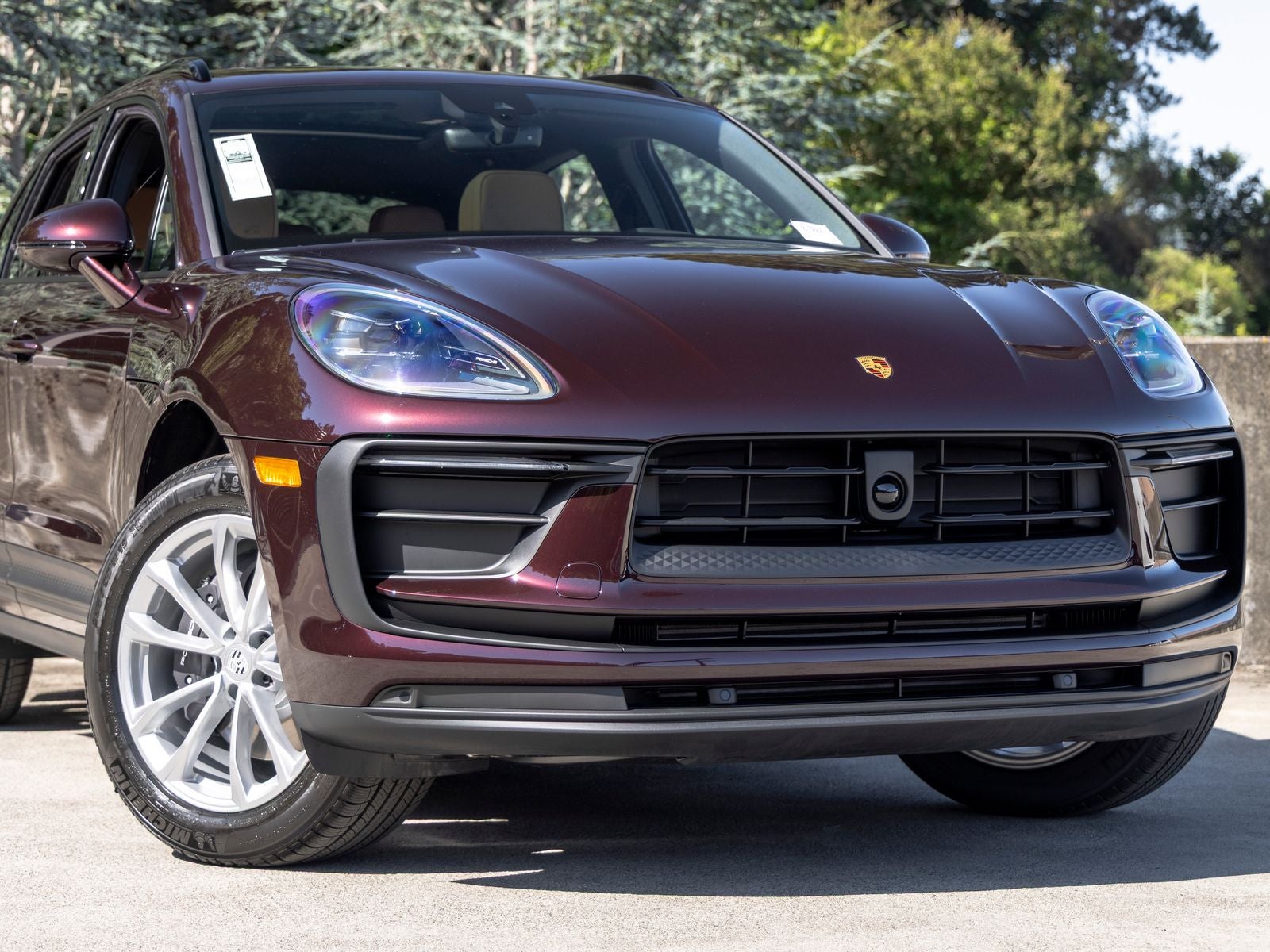 2026 Porsche Macan Base