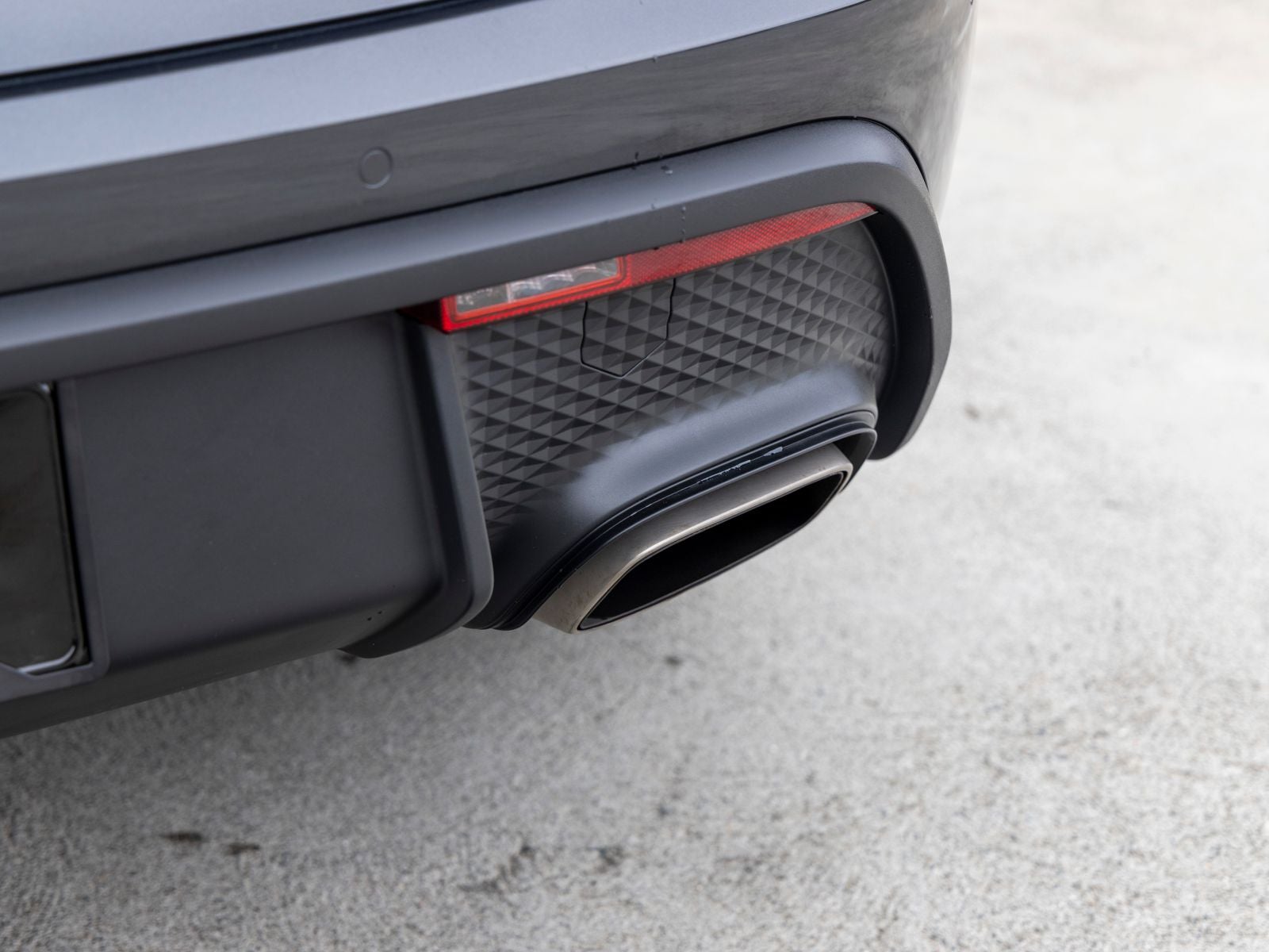2023 Porsche Macan Macan