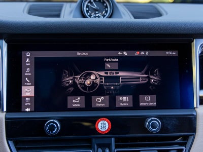 2025 Porsche Macan Macan