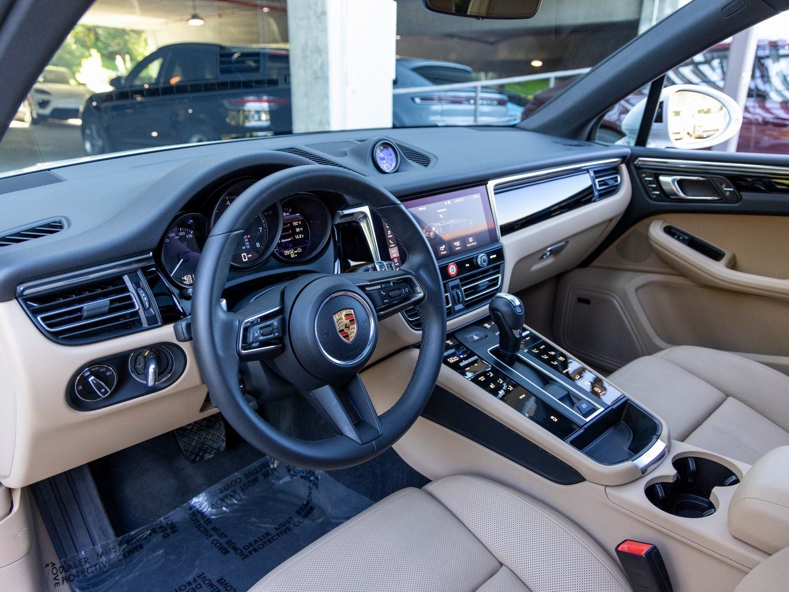 2025 Porsche Macan Macan