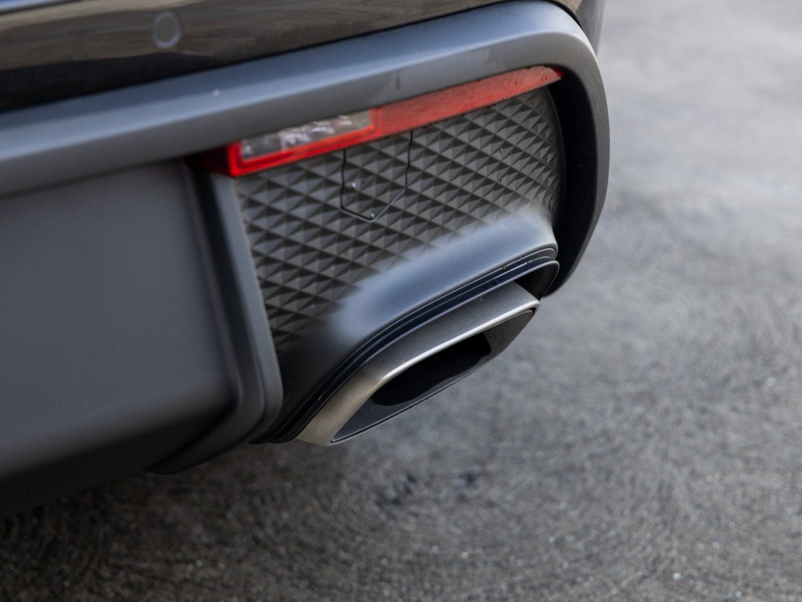 2025 Porsche Macan Macan