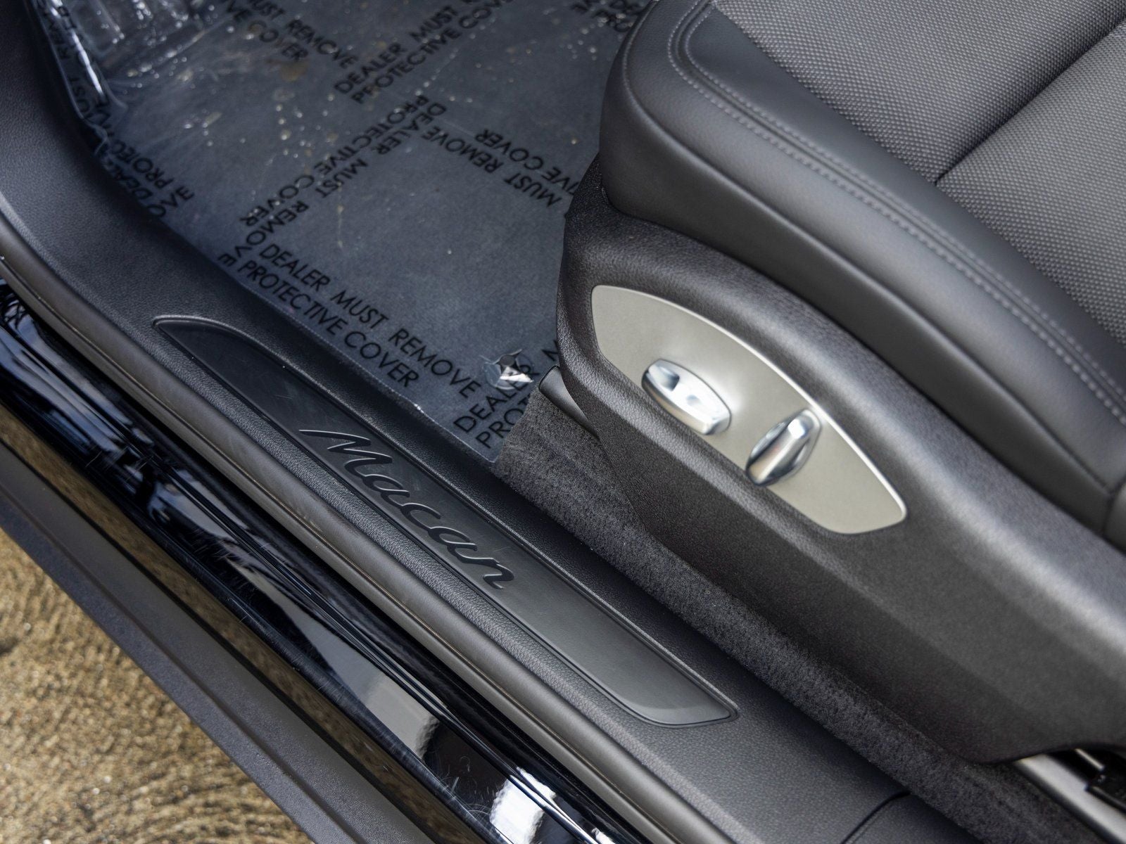 2025 Porsche Macan Macan