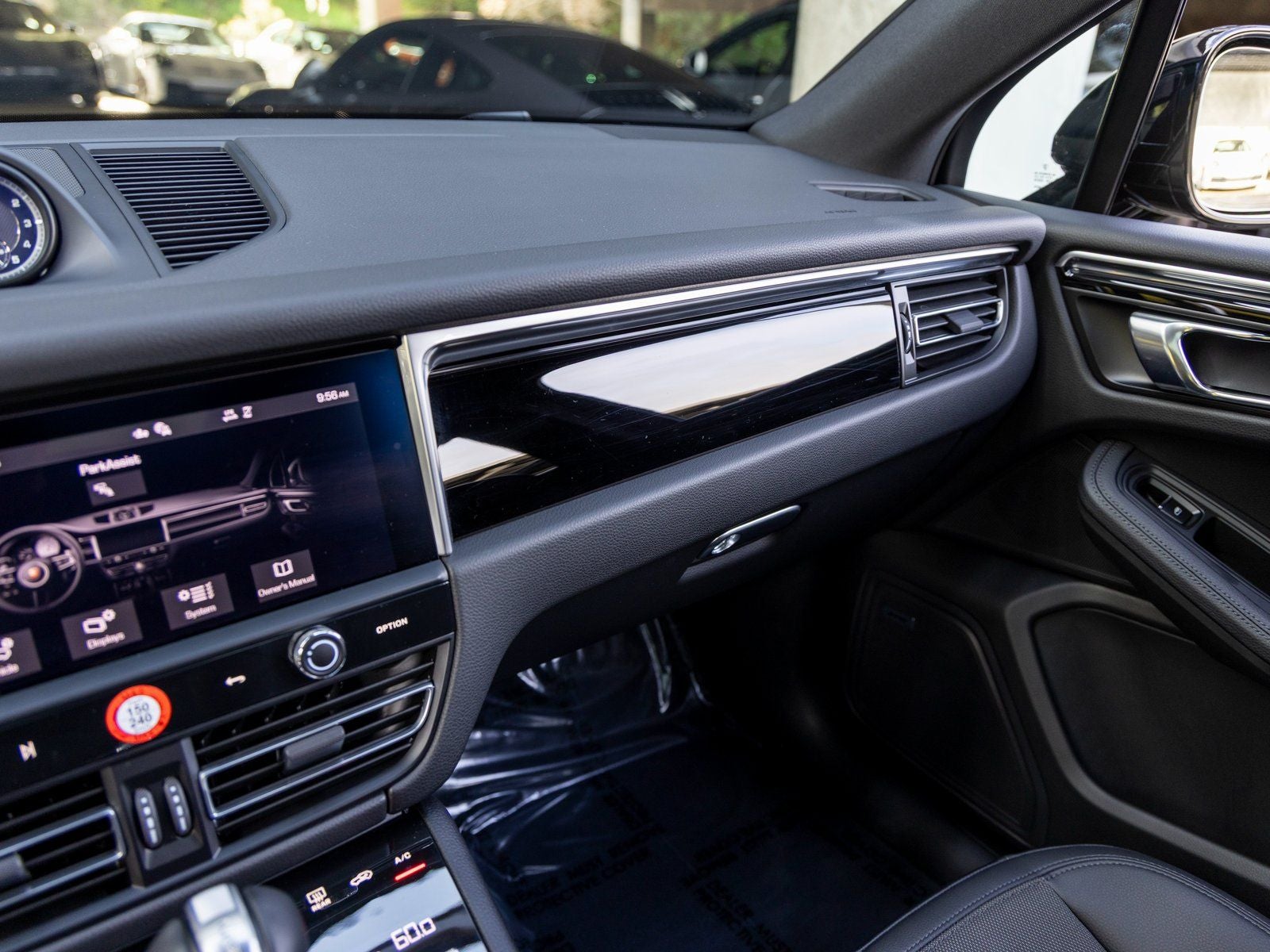 2025 Porsche Macan Macan