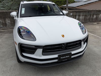 2026 Porsche Macan Macan