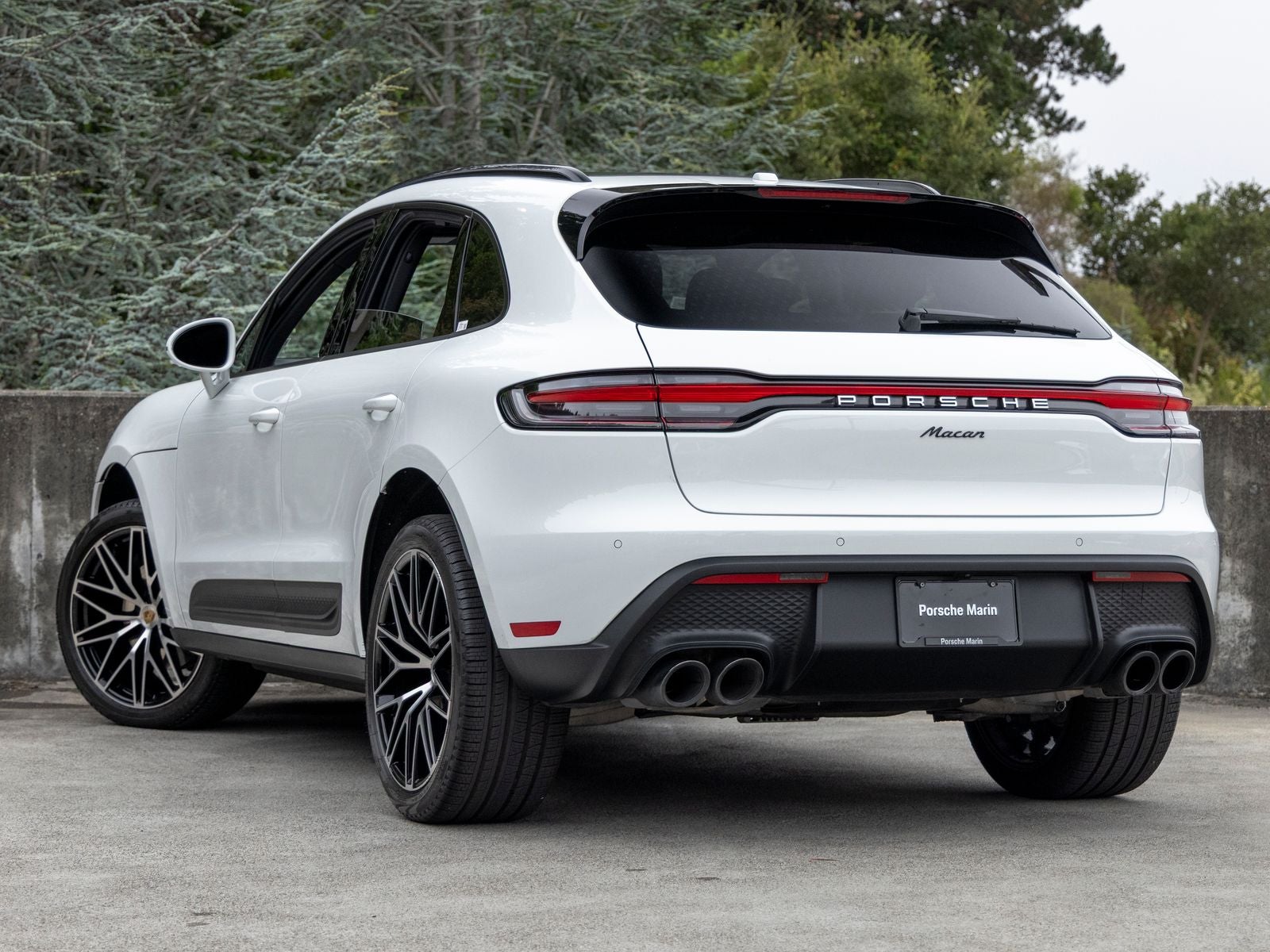 2026 Porsche Macan Macan