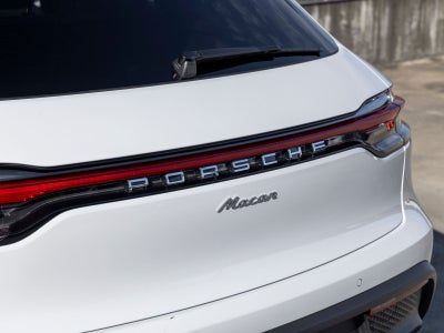 2026 Porsche Macan Macan