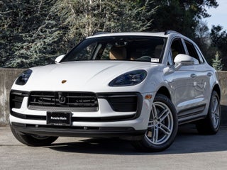 2026 Porsche Macan Base