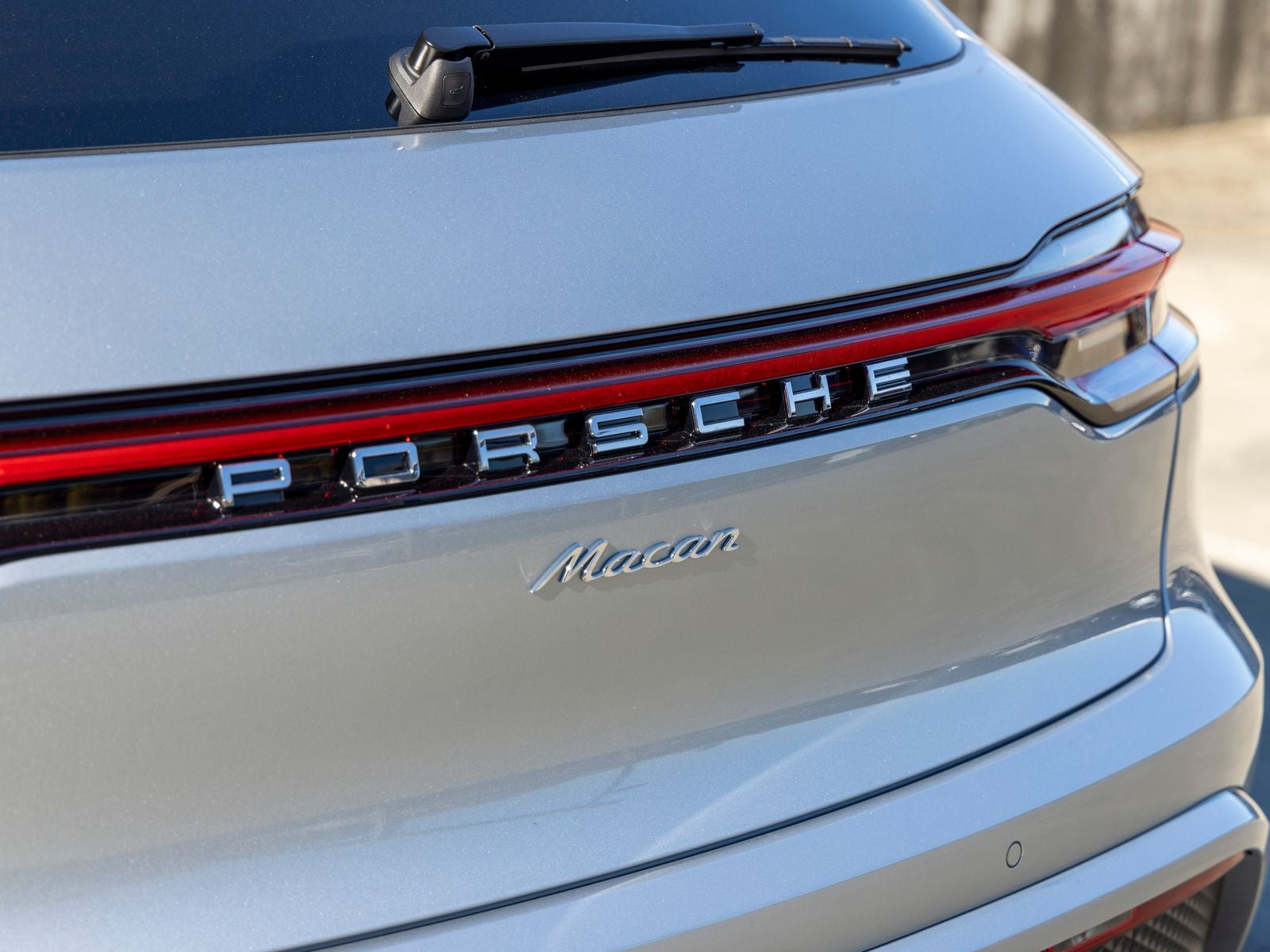2026 Porsche Macan Base