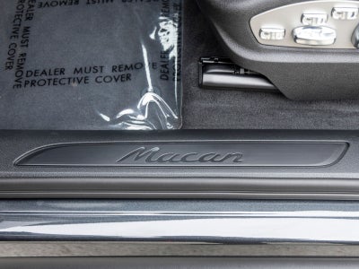 2026 Porsche Macan Macan