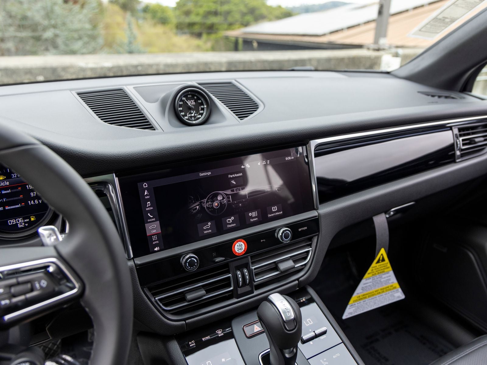 2026 Porsche Macan Macan