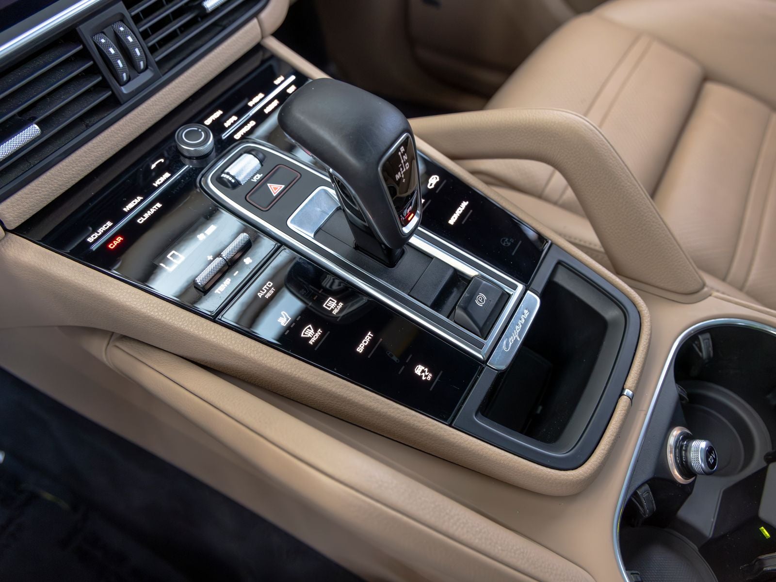 2020 Porsche Cayenne Cayenne