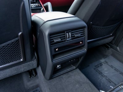 2025 Porsche Cayenne Cayenne