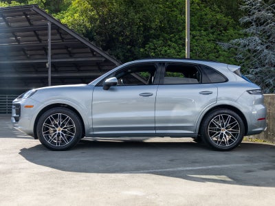2025 Porsche Cayenne Cayenne