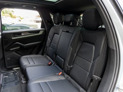 2025 Porsche Cayenne Cayenne