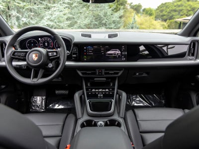 2026 Porsche Cayenne Base