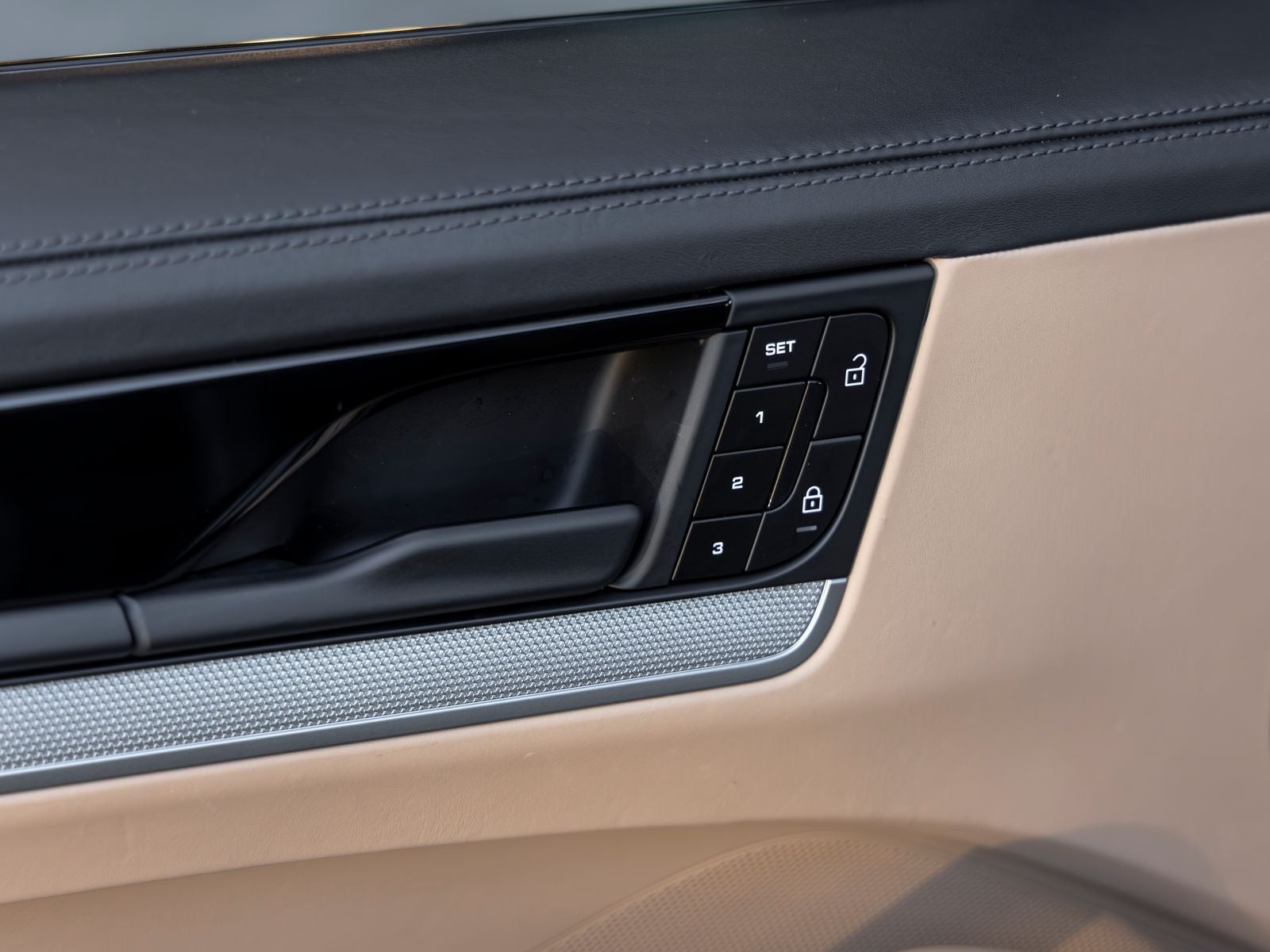 2024 Porsche Cayenne Cayenne (MY24)