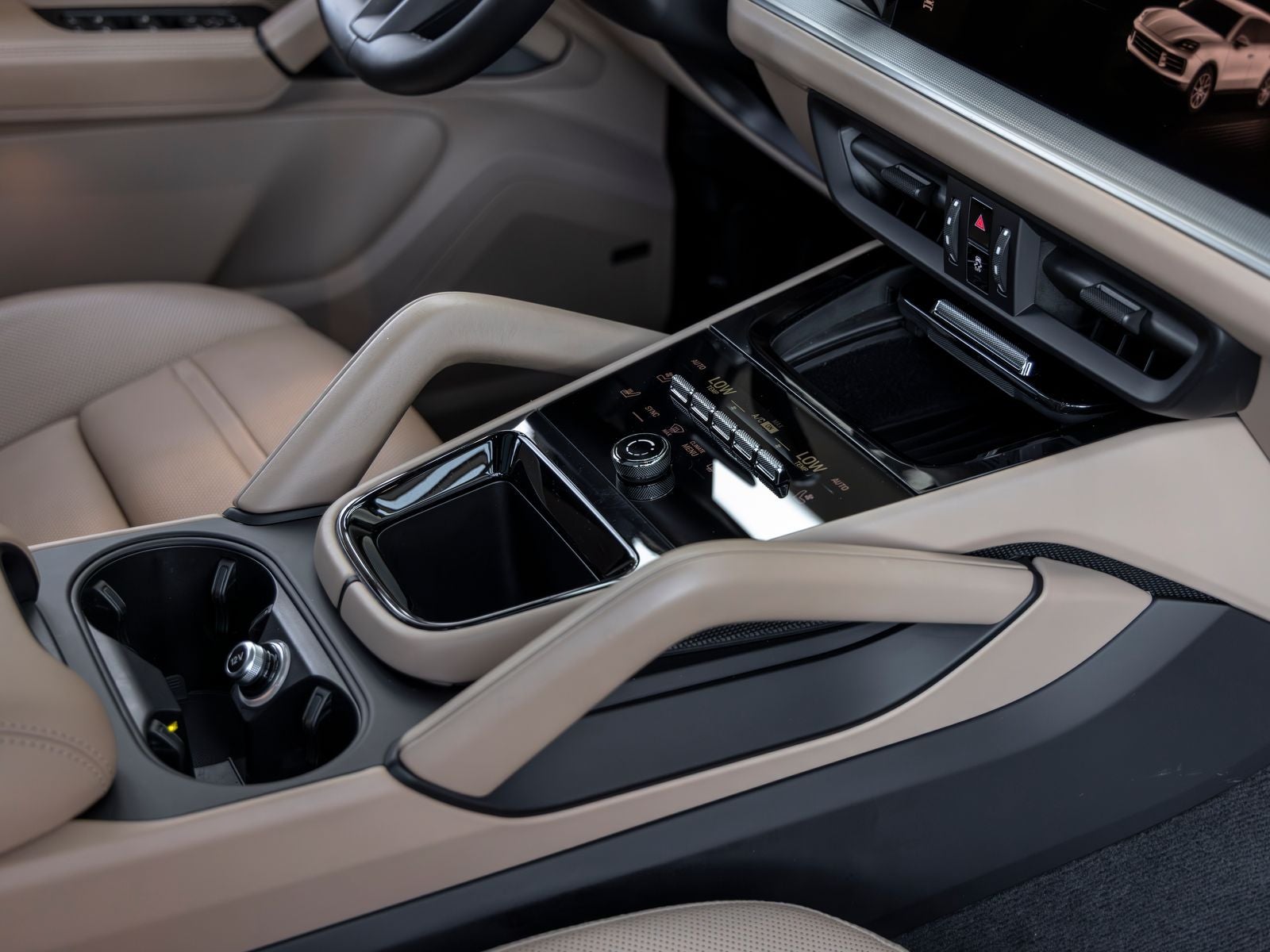 2024 Porsche Cayenne Cayenne (MY24)