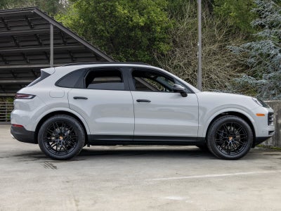 2026 Porsche Cayenne Cayenne