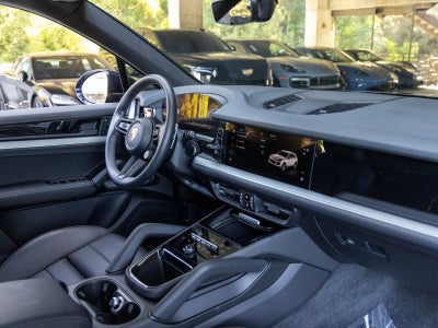 2024 Porsche Cayenne Cayenne