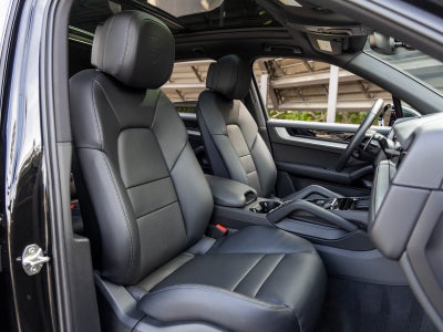 2025 Porsche Cayenne Cayenne