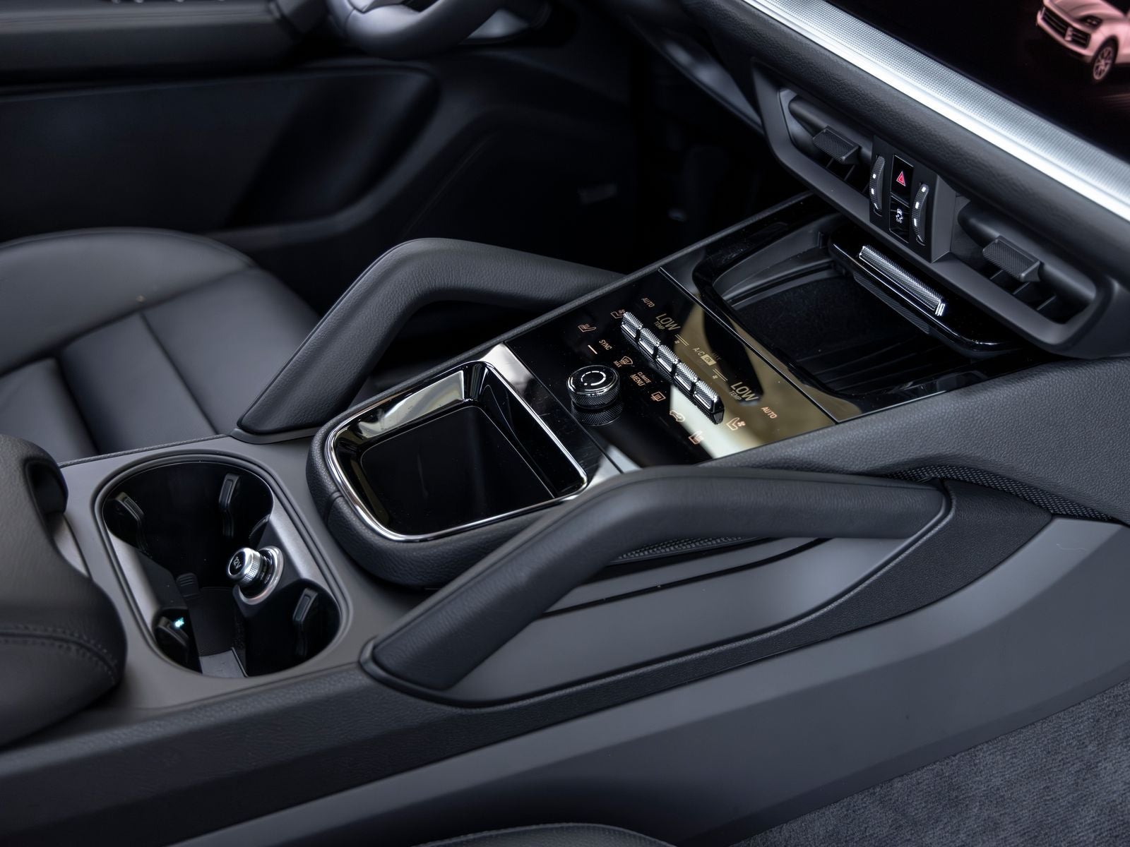 2025 Porsche Cayenne Cayenne