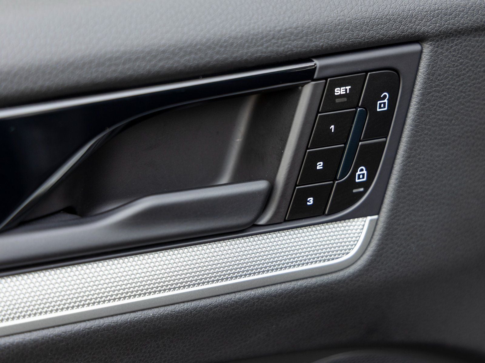 2025 Porsche Cayenne Cayenne