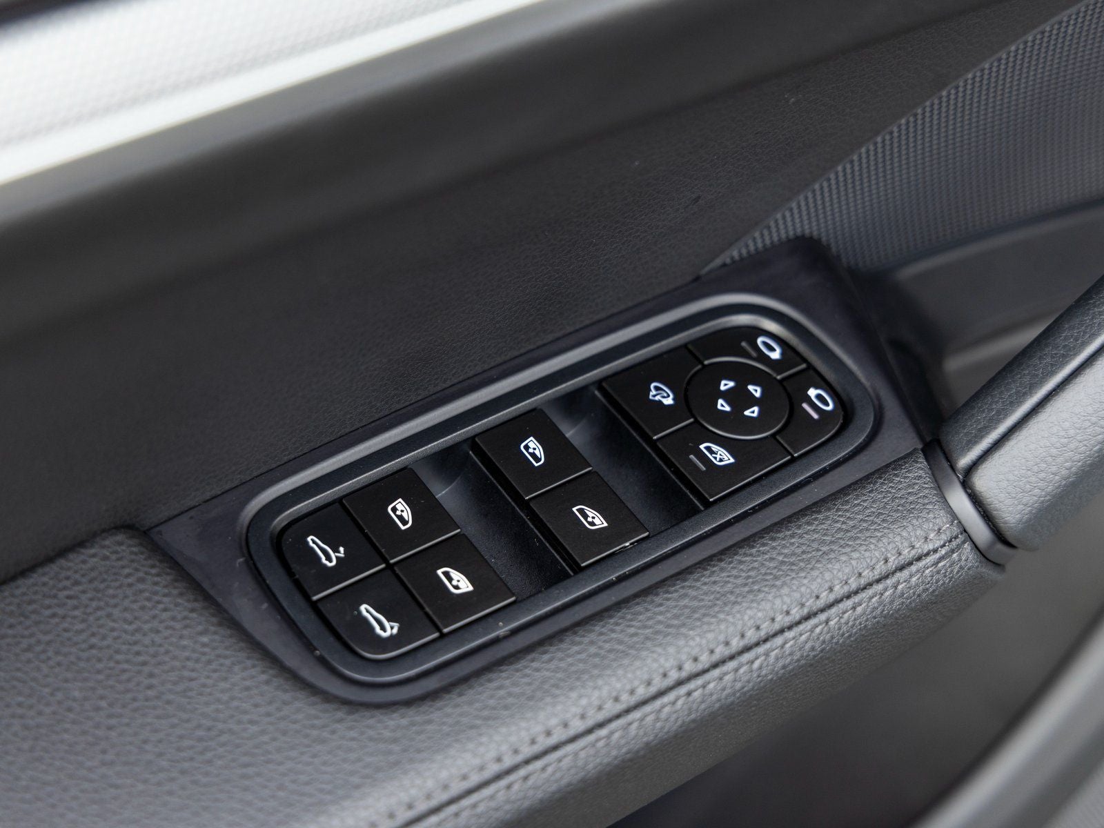 2025 Porsche Cayenne Cayenne