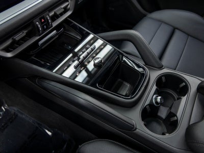 2025 Porsche Cayenne Cayenne