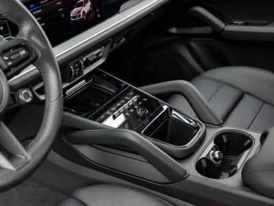 2025 Porsche Cayenne Cayenne