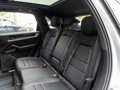 2025 Porsche Cayenne Cayenne