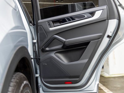 2025 Porsche Cayenne Cayenne