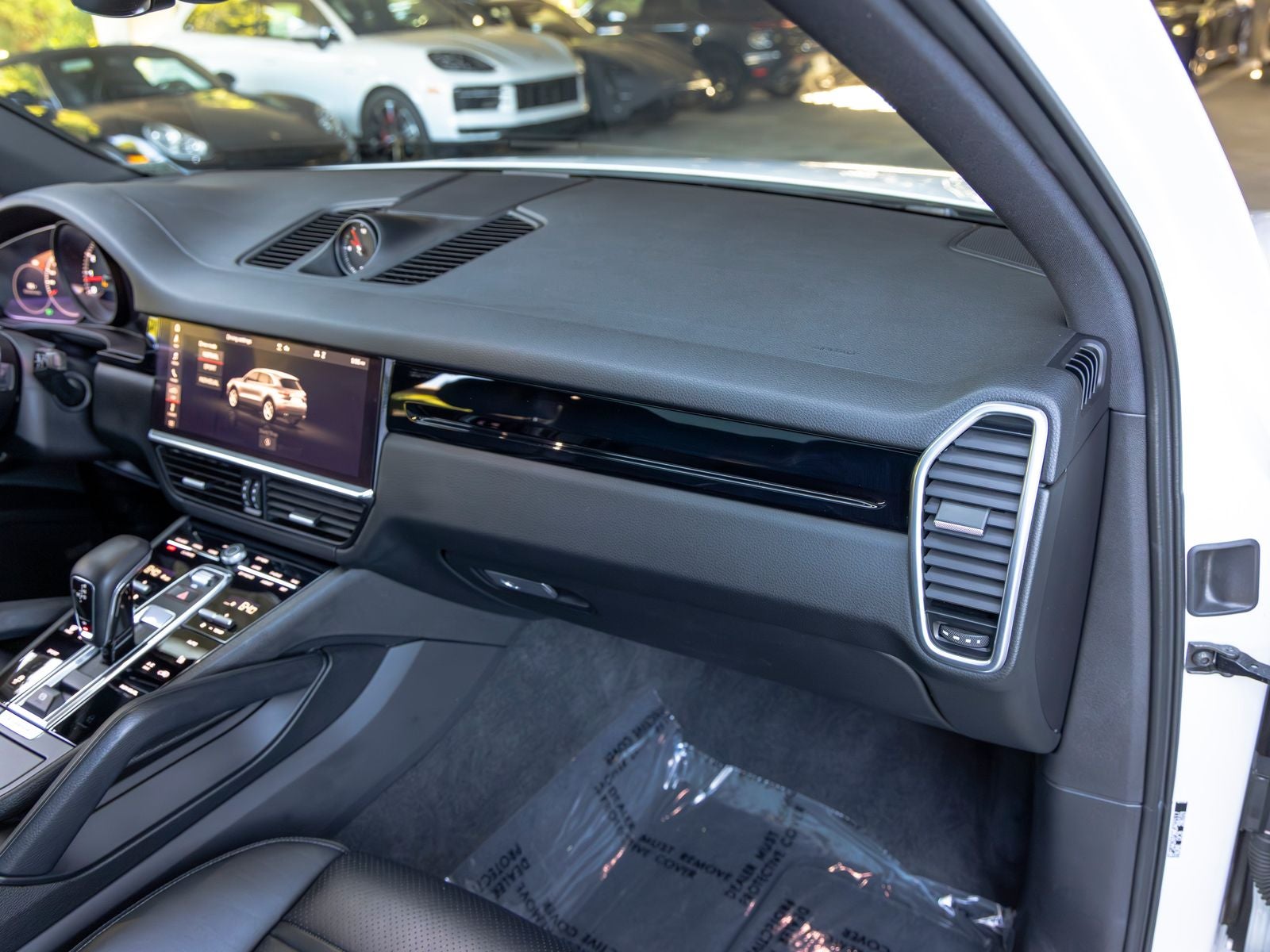 2021 Porsche Cayenne Base