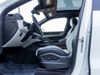 2025 Porsche Cayenne Cayenne