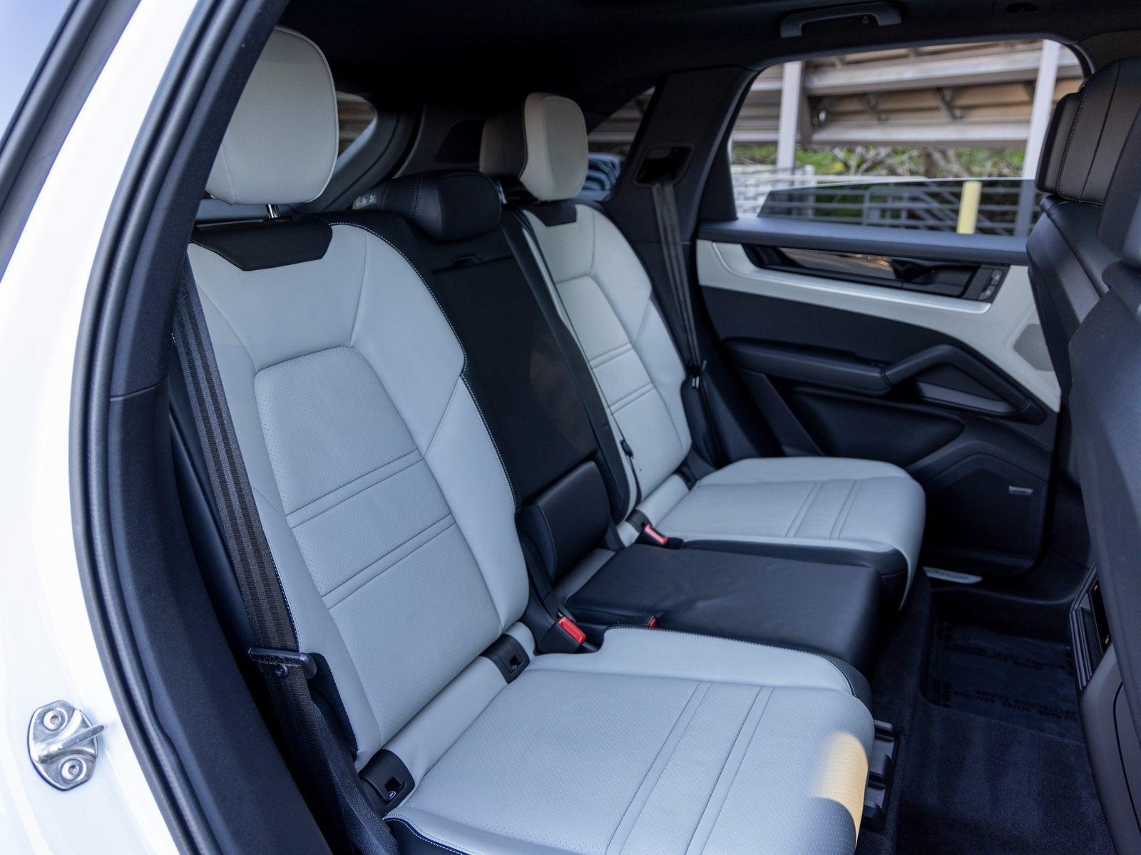 2025 Porsche Cayenne Cayenne