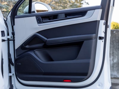 2025 Porsche Cayenne Cayenne